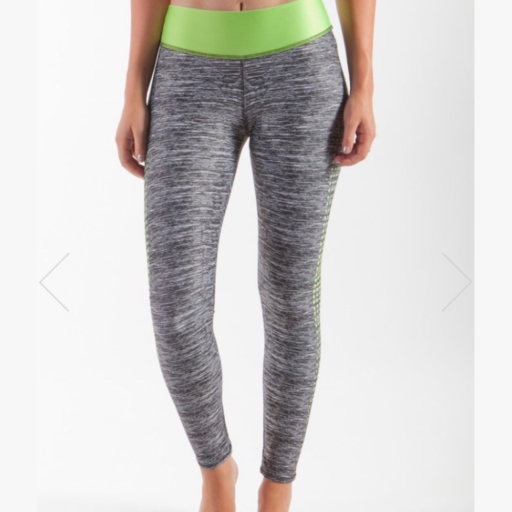 SWE yoga pants